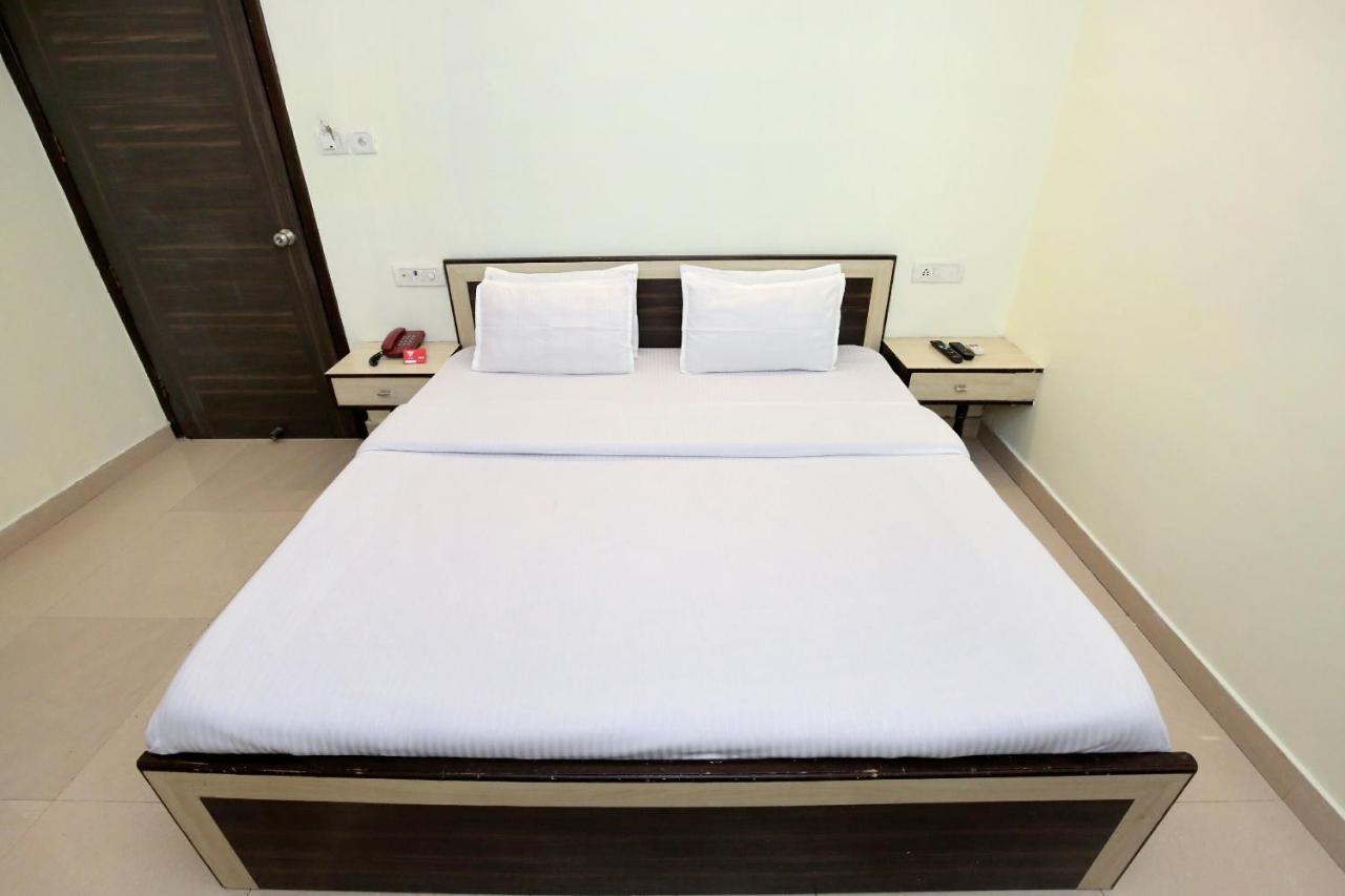 Oyo 9243 Trumpets Hotel Amritsar Luaran gambar