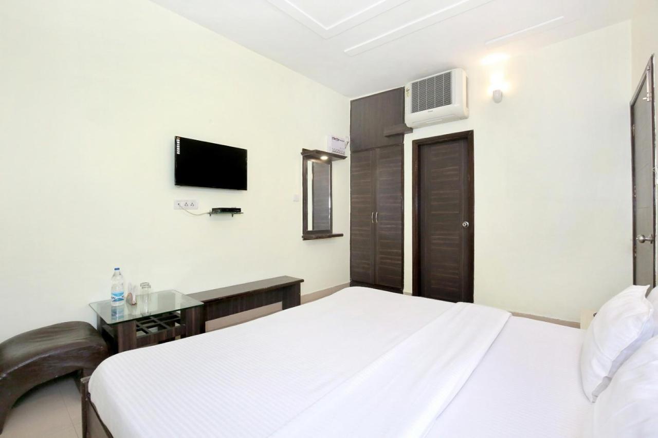 Oyo 9243 Trumpets Hotel Amritsar Luaran gambar